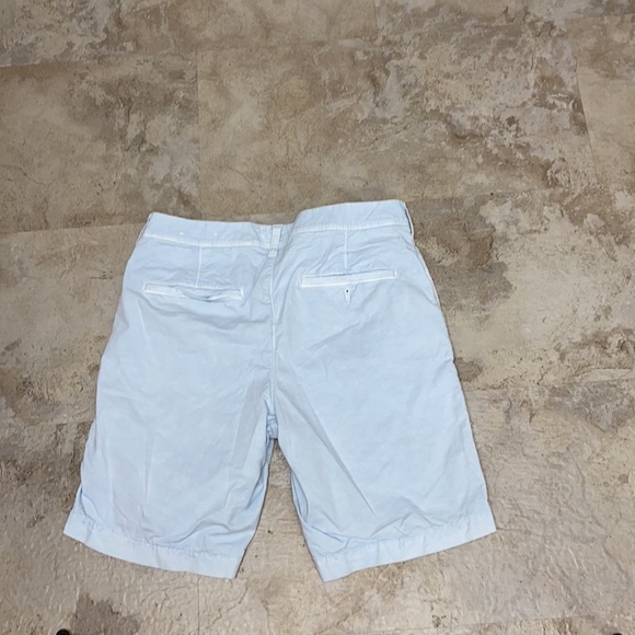 AMERICAN EAGLE SHORTS - Picture 2 of 4